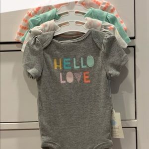 NWT 4 pack Short Sleeve Bodysuits